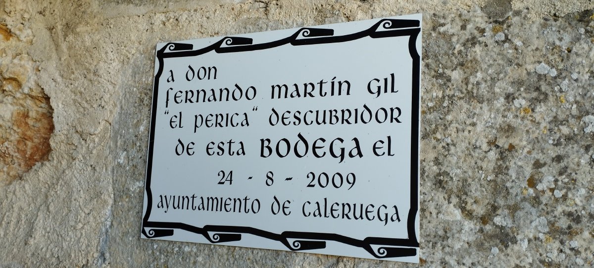 caleruegalugares003002.jpg