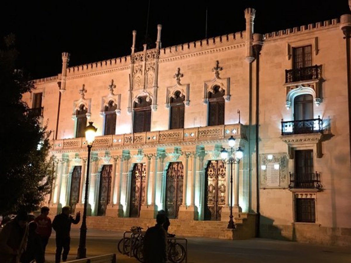 monumentosburgos044006.jpg